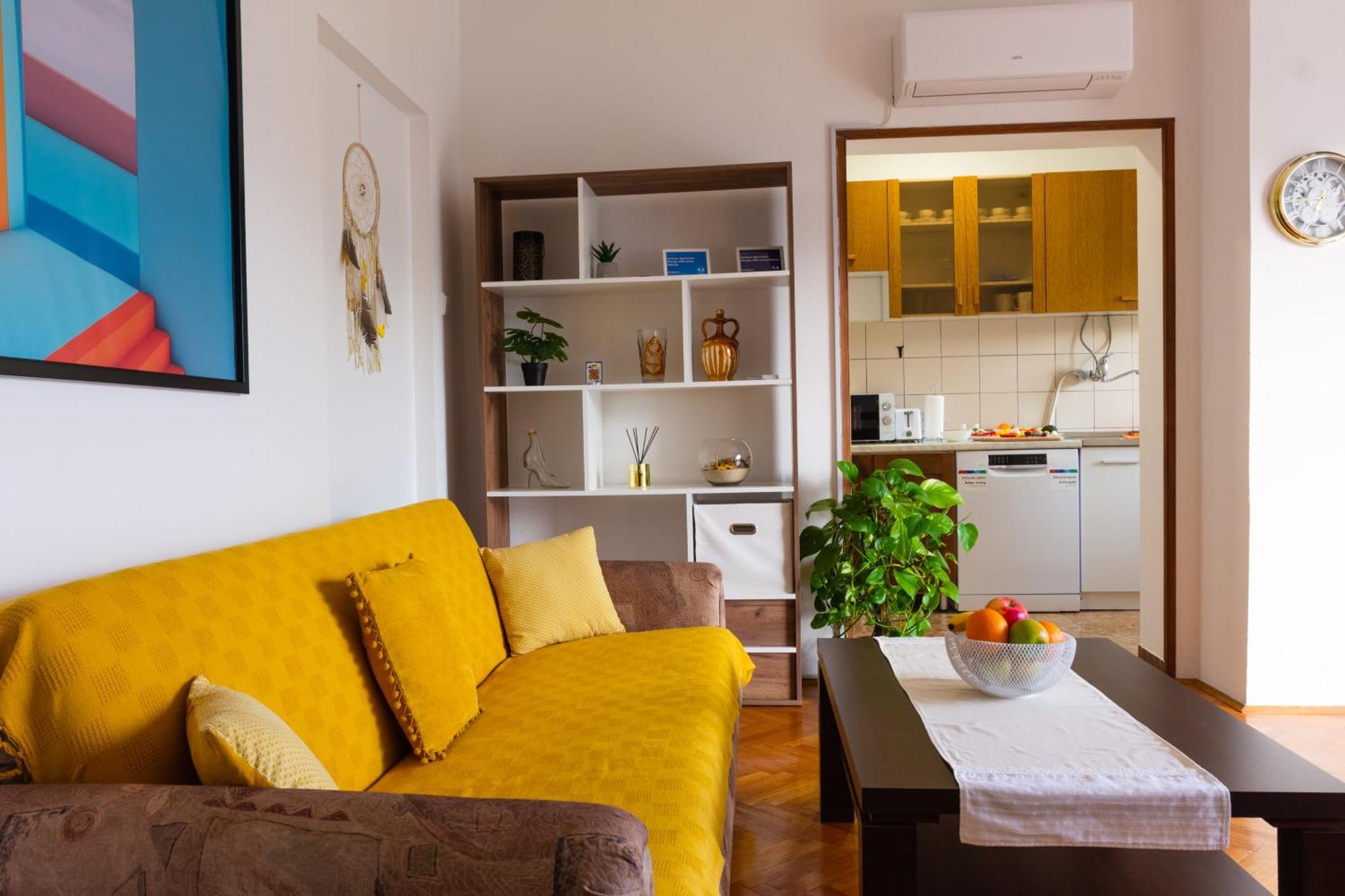 Sea View Retreat With 170Mbps Wifi And Sunny Balcony Apartment Kastav Bagian luar foto