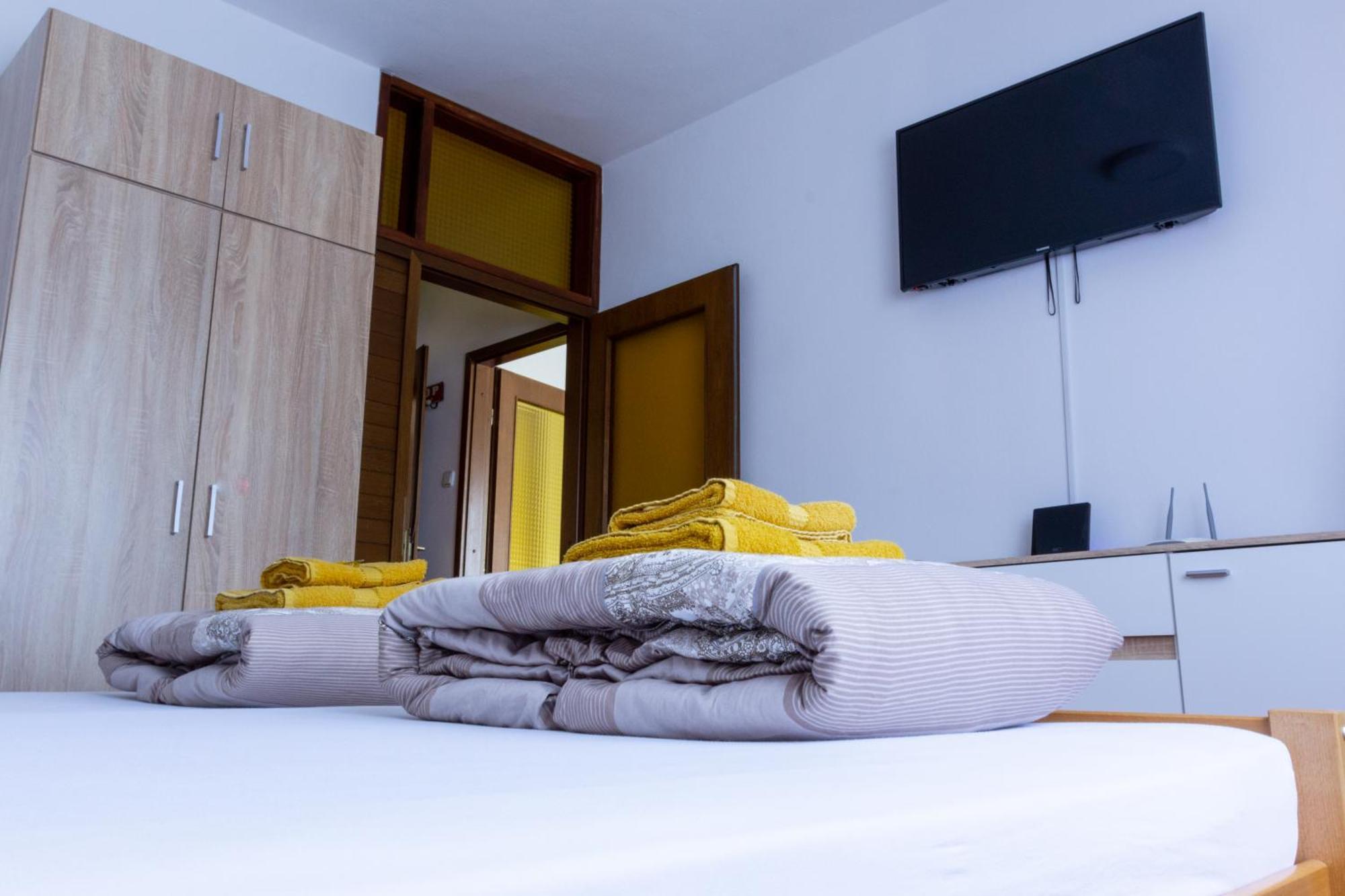 Sea View Retreat With 170Mbps Wifi And Sunny Balcony Apartment Kastav Bagian luar foto